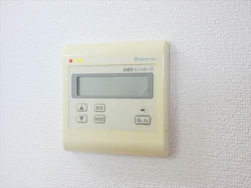 床暖房コントローラー