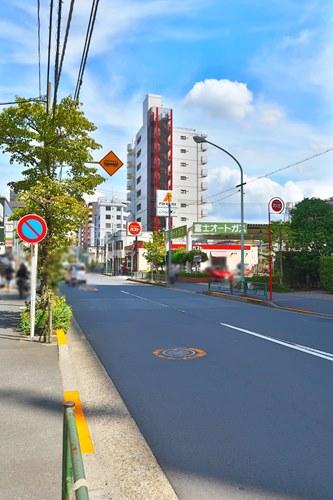 【現地前面道路2023年9月撮影】