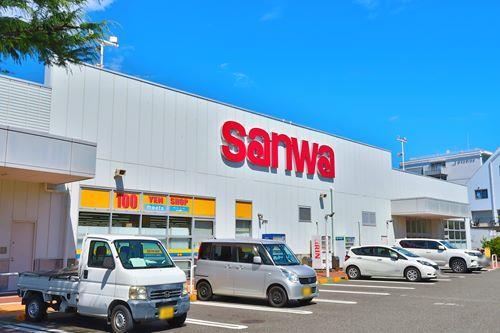 Sanwa忠生店まで370ｍ