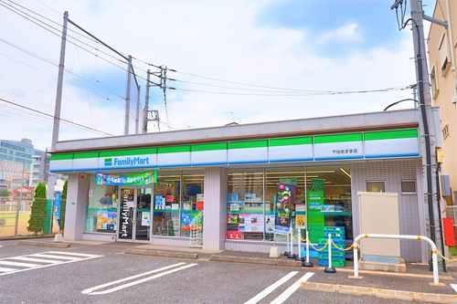 ファミリーマート千住あずま店まで480ｍ