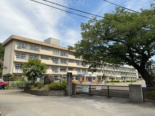 相模原市立串川小学校まで1320m