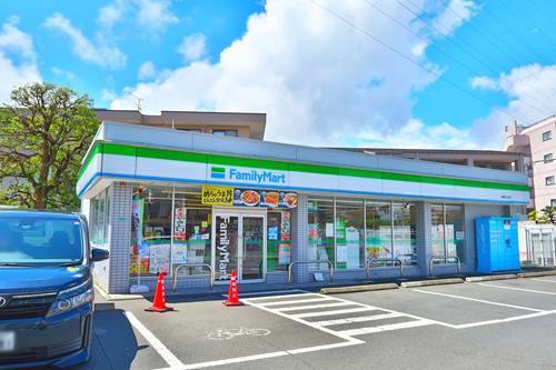 ファミリーマート相模原古淵店まで410ｍ