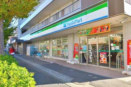 ファミリーマート町田中町三丁目店450m