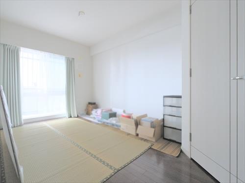 洋室 約6.5帖