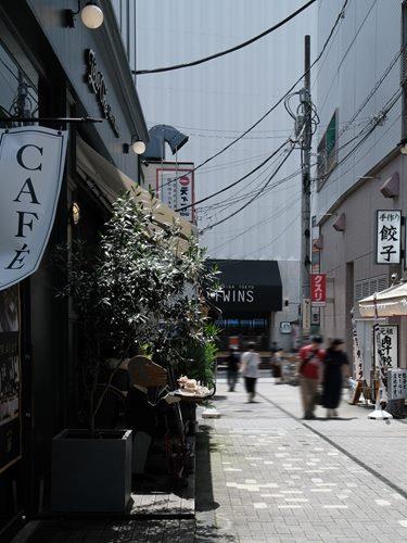 町田東急ツインズ 470m