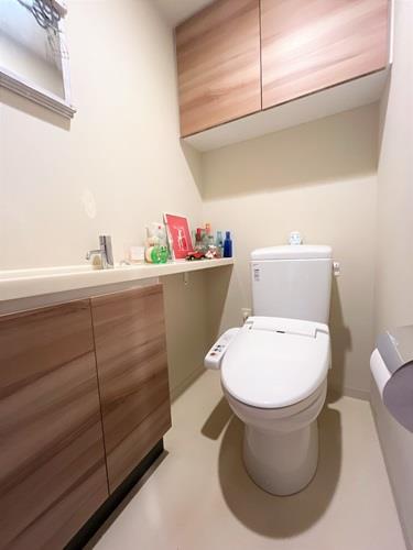 トイレ（温水便）