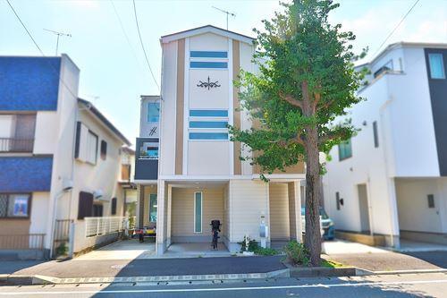 外観【現地写真2025年9月撮影】