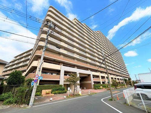 外観【現地写真2025年10月撮影】