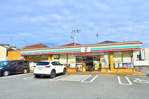 セブンイレブン町田市木曽町店まで120m