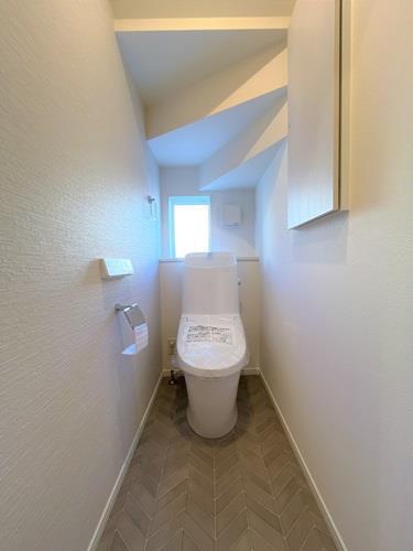 1Fトイレ（温水便座）