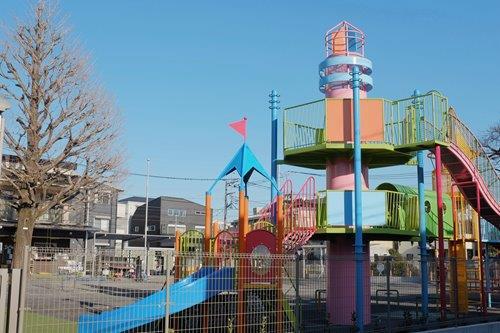 相模栄光幼稚園 360m