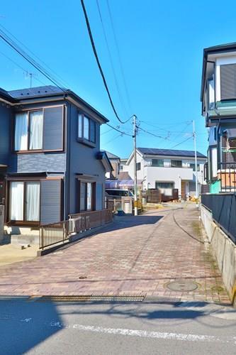 現地前面道路2025年12月撮影