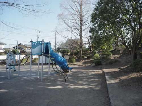 つくし野貝がら児童公園 450ｍ