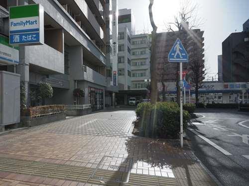 前面道路（2026年1月 撮影）