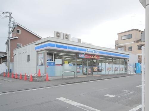 ローソン上鶴間本町五丁目店 330m