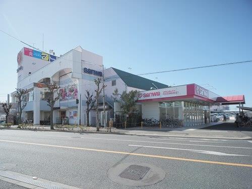 sanwa小川店 370m