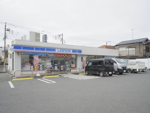 ローソン町田成瀬街道店 360m