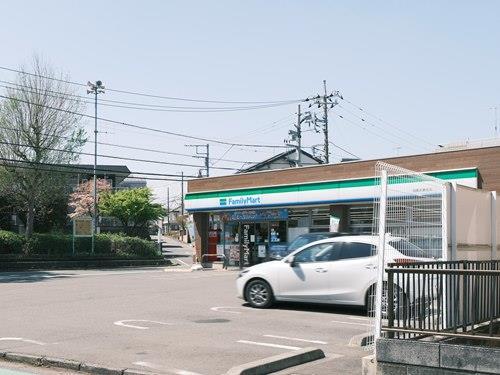 ファミリーマート相模原番田店 650m