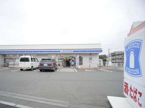 ローソン町田森野五丁目店 440m