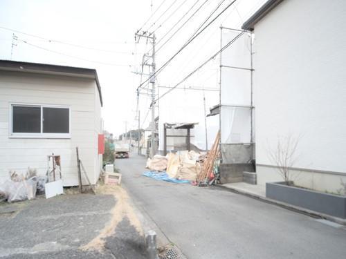 前面道路（撮影 2026.03）