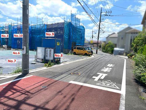 西側全面道路