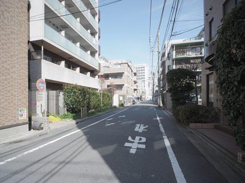 前面道路（撮影 2026.03）