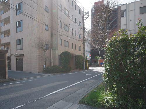 前面道路（撮影 2026.03）