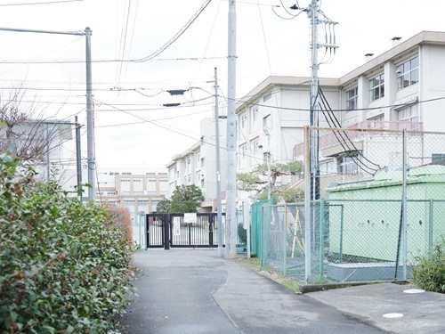 町田市立堺中学校 720m 町田市立堺中学校 720m