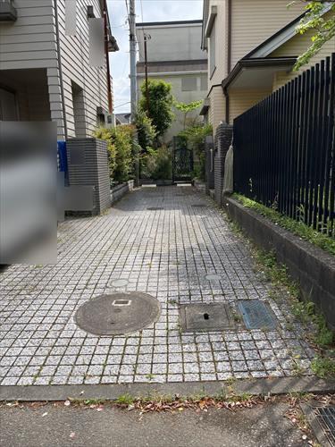 駐車場(奥行約11.6ｍ×幅約2.5ｍ)