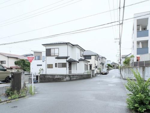 前面道路（撮影 2026.06）