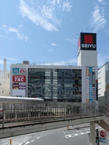 西友町田店 410m