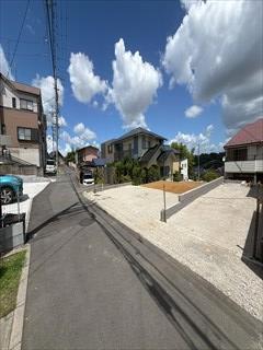 現地1号棟（南側から撮影）2026年8月