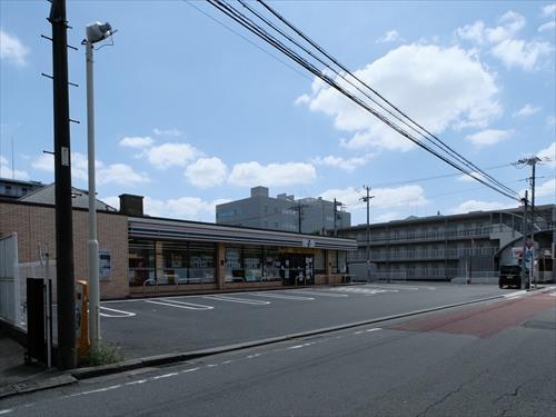 セブンイレブン大和中央5丁目店 200m