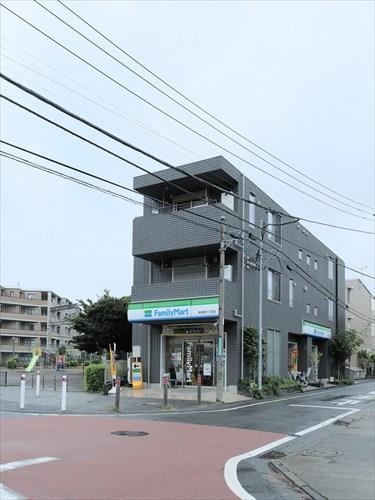 ファミリーマート東林間六丁目店 330m