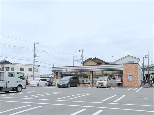 セブンイレブン相模原田名四ツ谷店810m