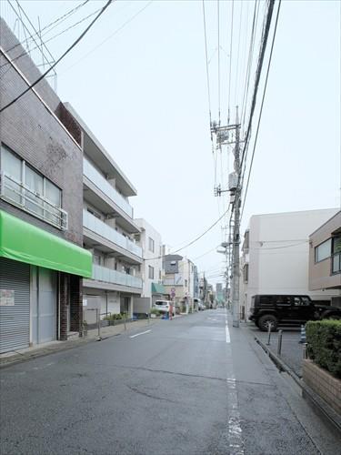前面道路（撮影 2026.09）