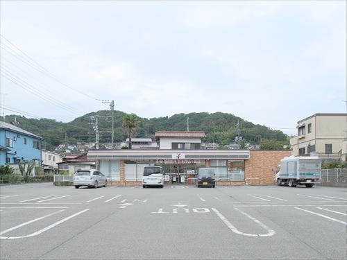 セブンイレブン津久井中野店 1150m