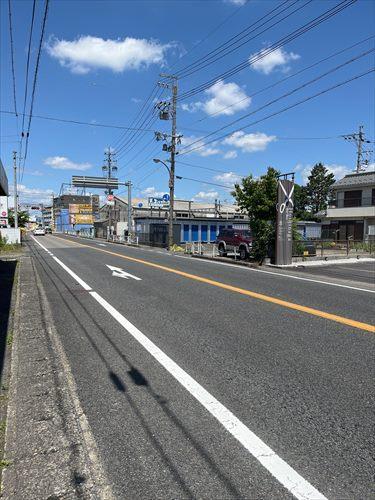 北側前面道路1