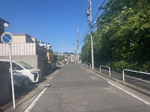 南側前面道路