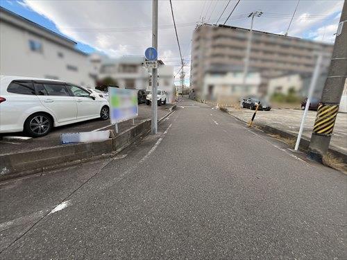 東道路
