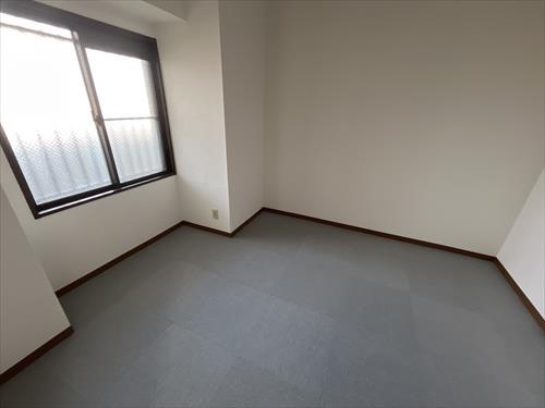 洋室（約5.1帖）