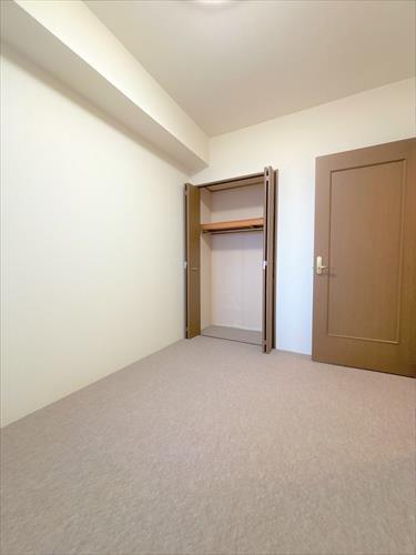 北東側洋室4.6帖