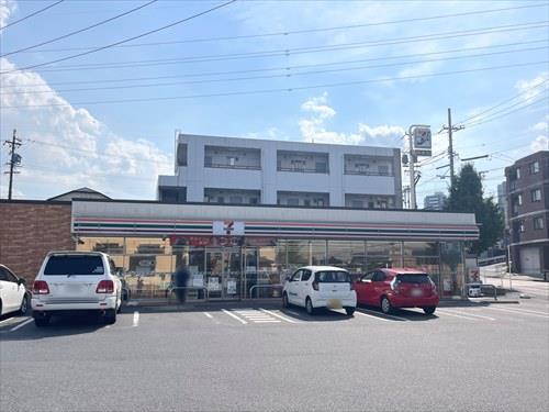 セブンイレブン名古屋八前1丁目店250m