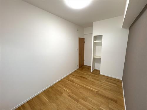 洋室（約5.5帖）