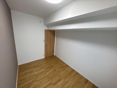 洋室（約4.8帖）