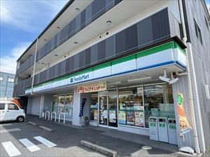 ファミリーマート東春田一丁目店
