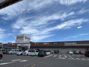 ヤマナカ太平通店まで910m