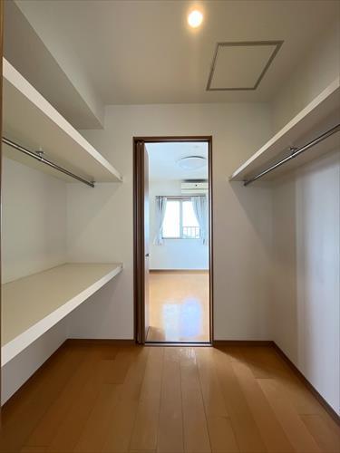 WIC(ウォークインクローゼット)②