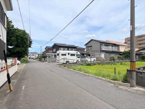 西側前面道路(2026年6月撮影)-4