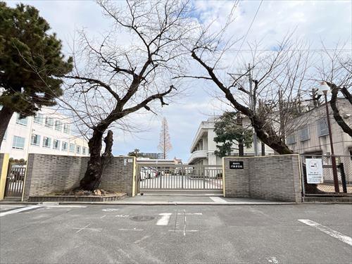 名古屋市立汐路中学校まで1790m